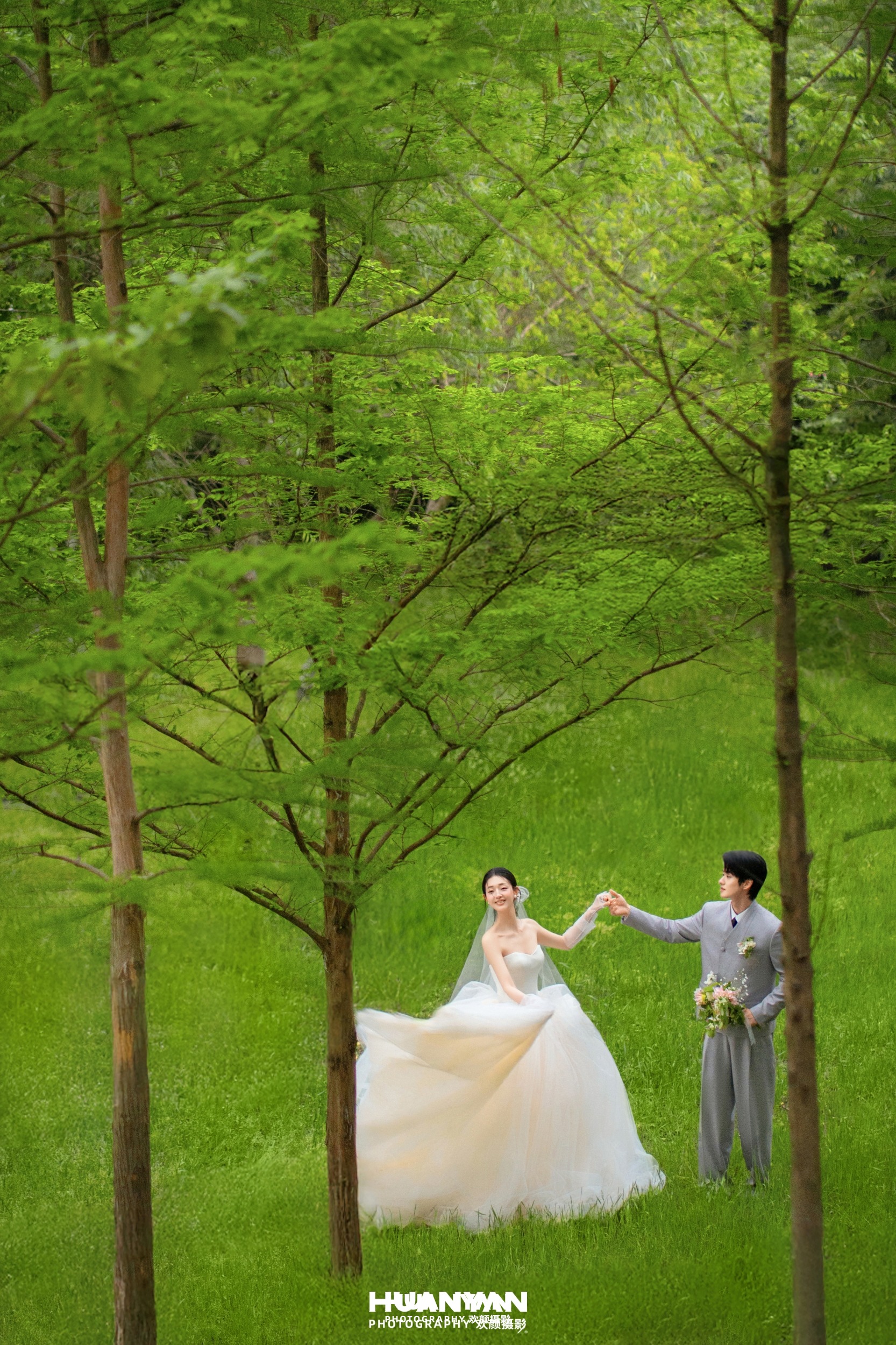 户外自然清新自然婚纱照实拍（风起裙摆系列）