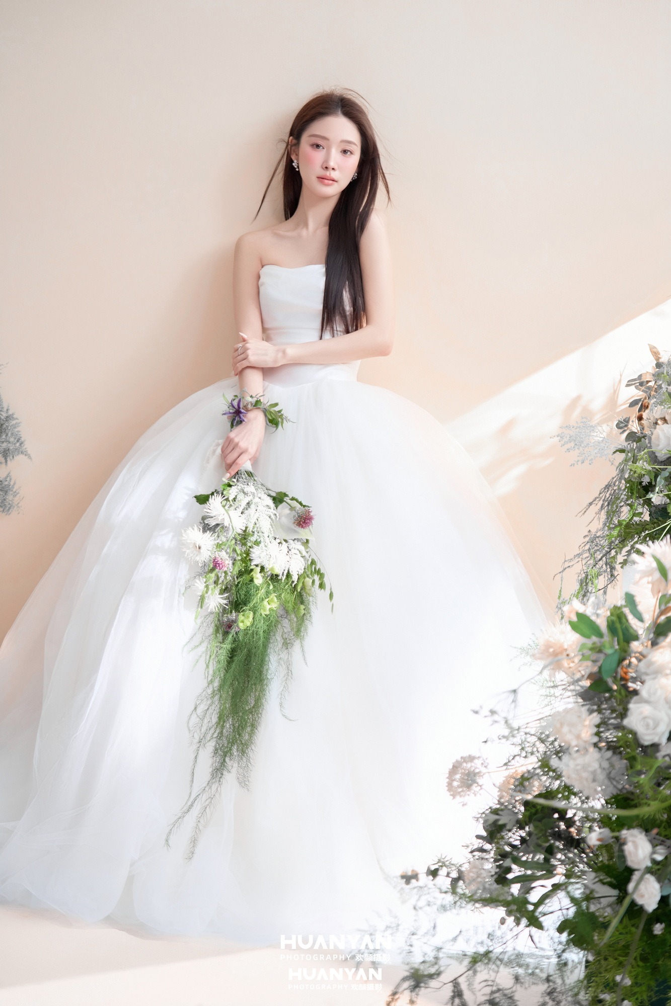 韩式温柔婚纱照 · 室内影棚场景 · 枕光而眠客片