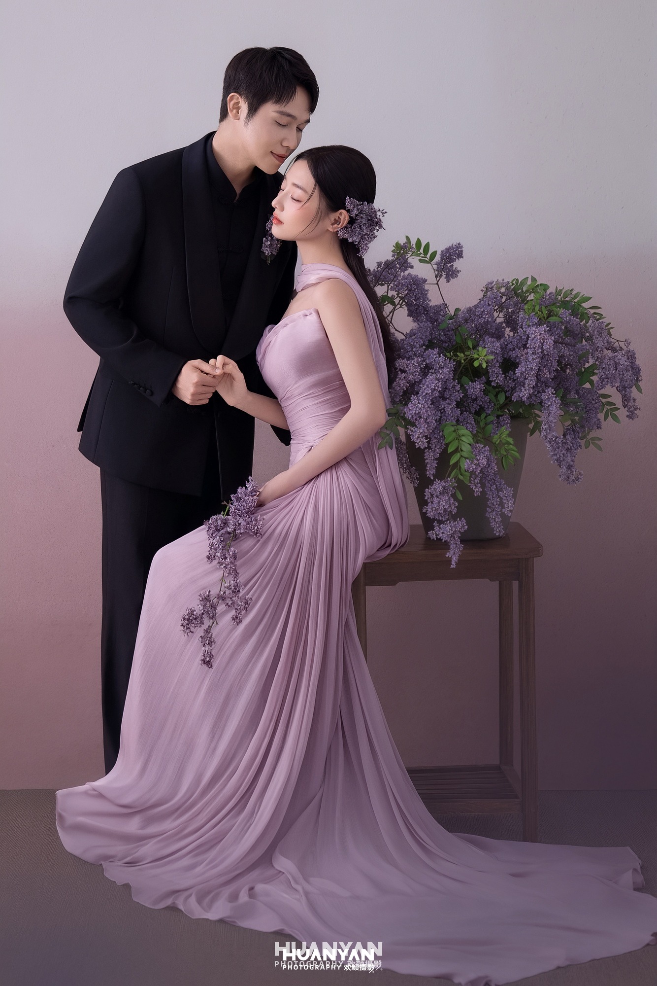 新中式婚纱照 · 室内影棚场景 · 紫雾罗衣客片