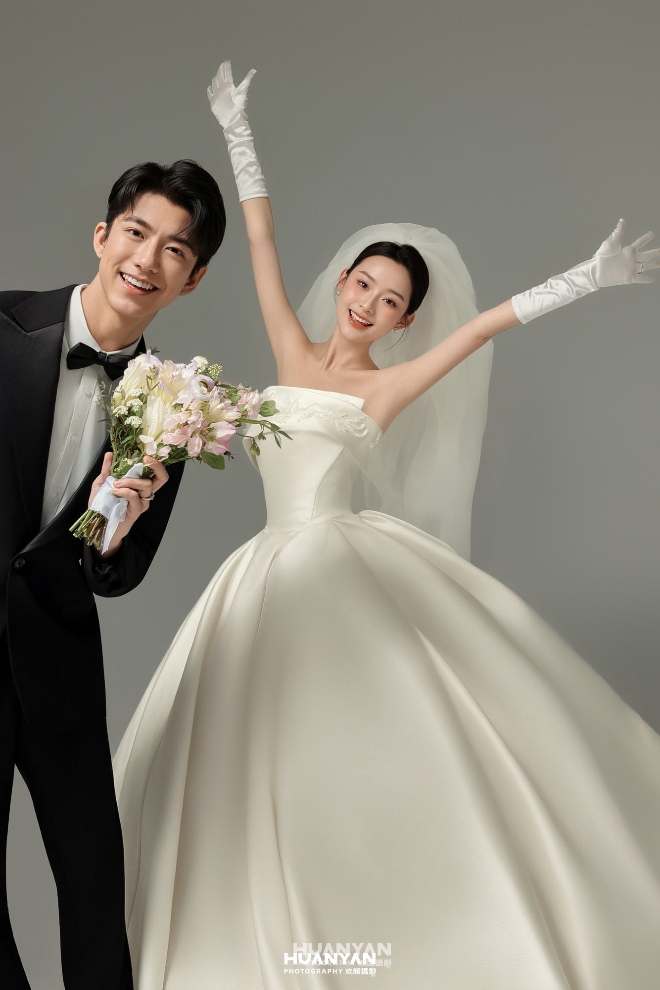 室内影棚韩式温柔婚纱照实拍（素缎流光系列）