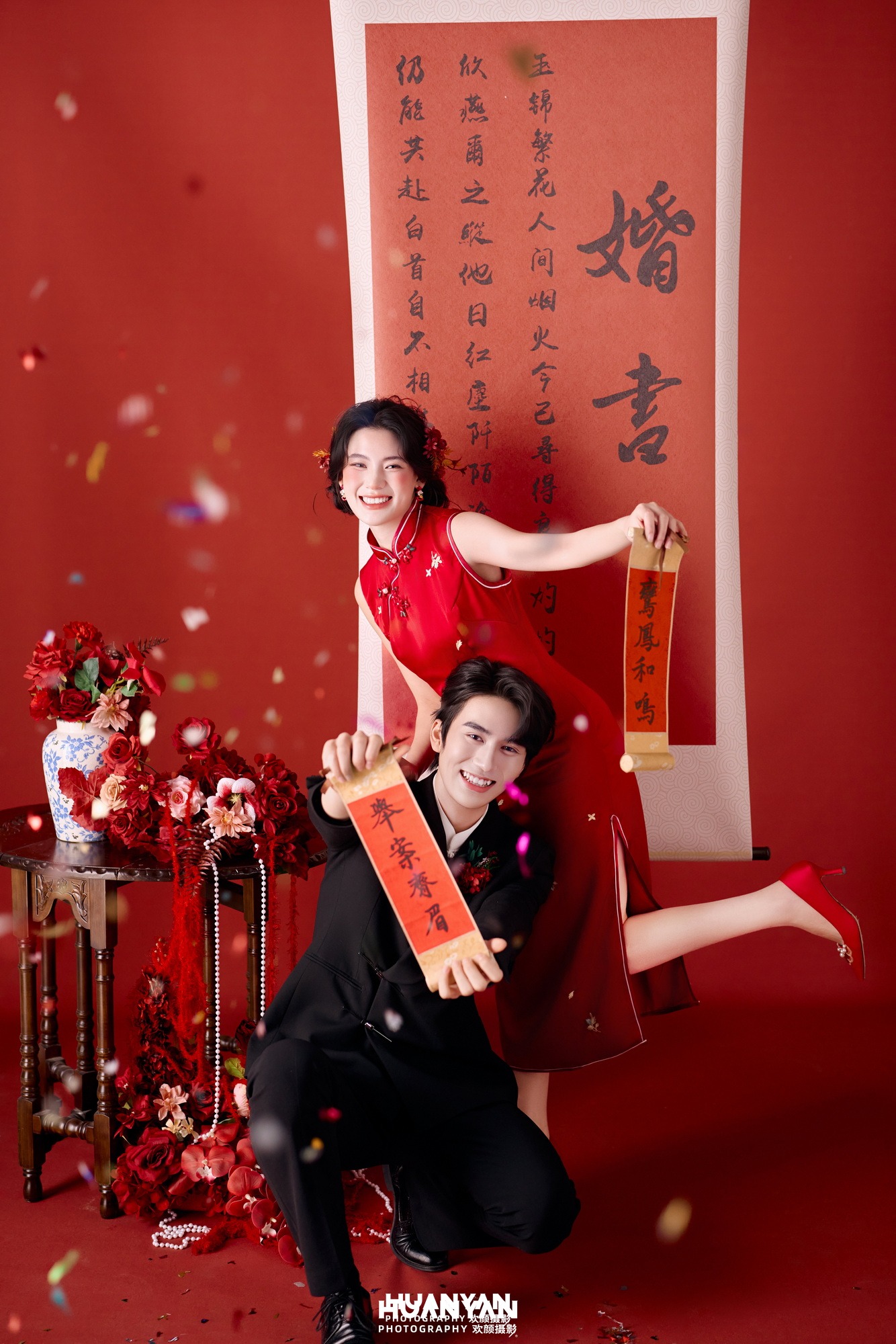 室内影棚新中式婚纱照实拍（红绸牵喜系列）