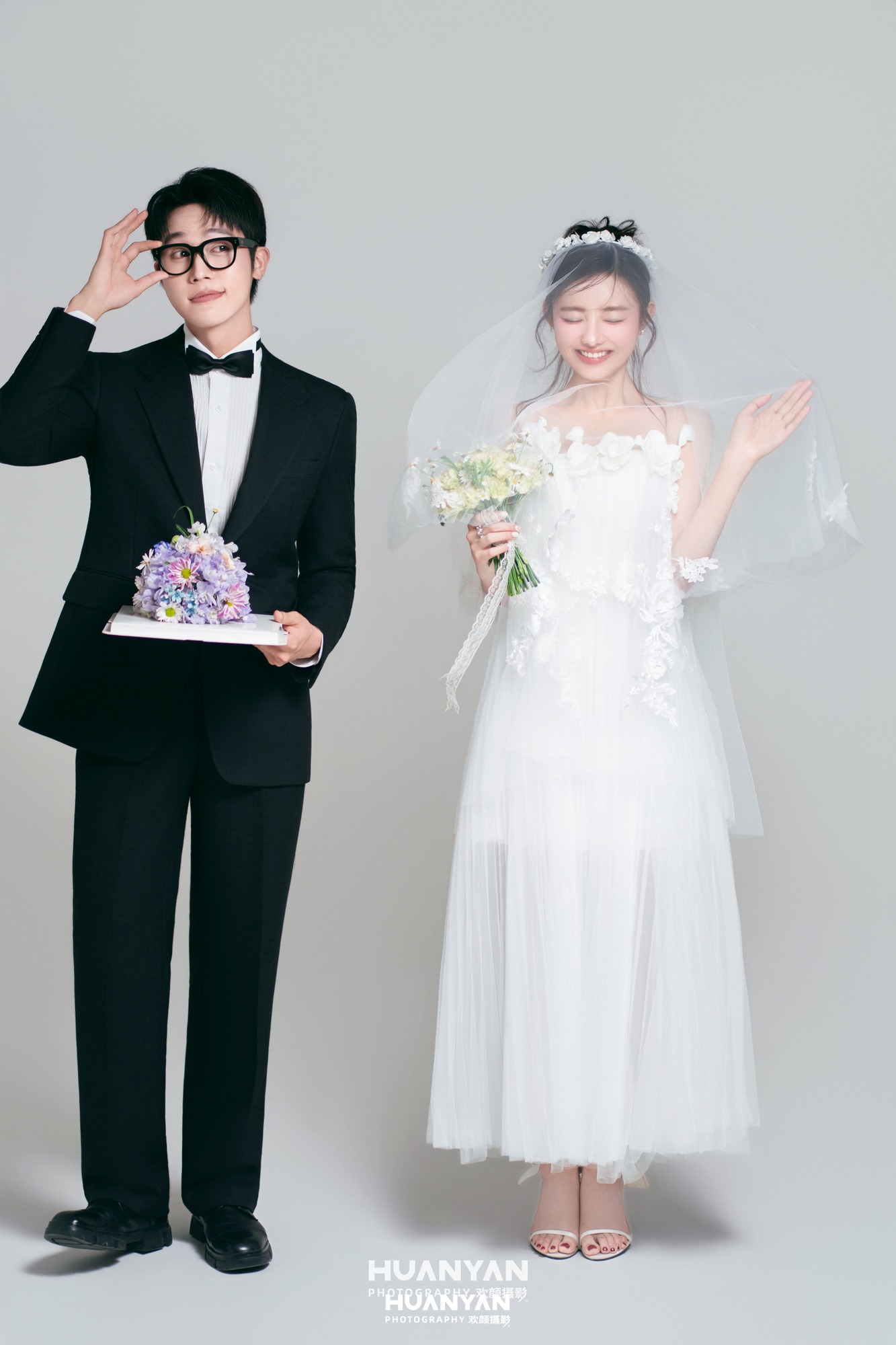 小朵欢喜客片第15张｜韩式温柔婚纱照，摄于室内影棚