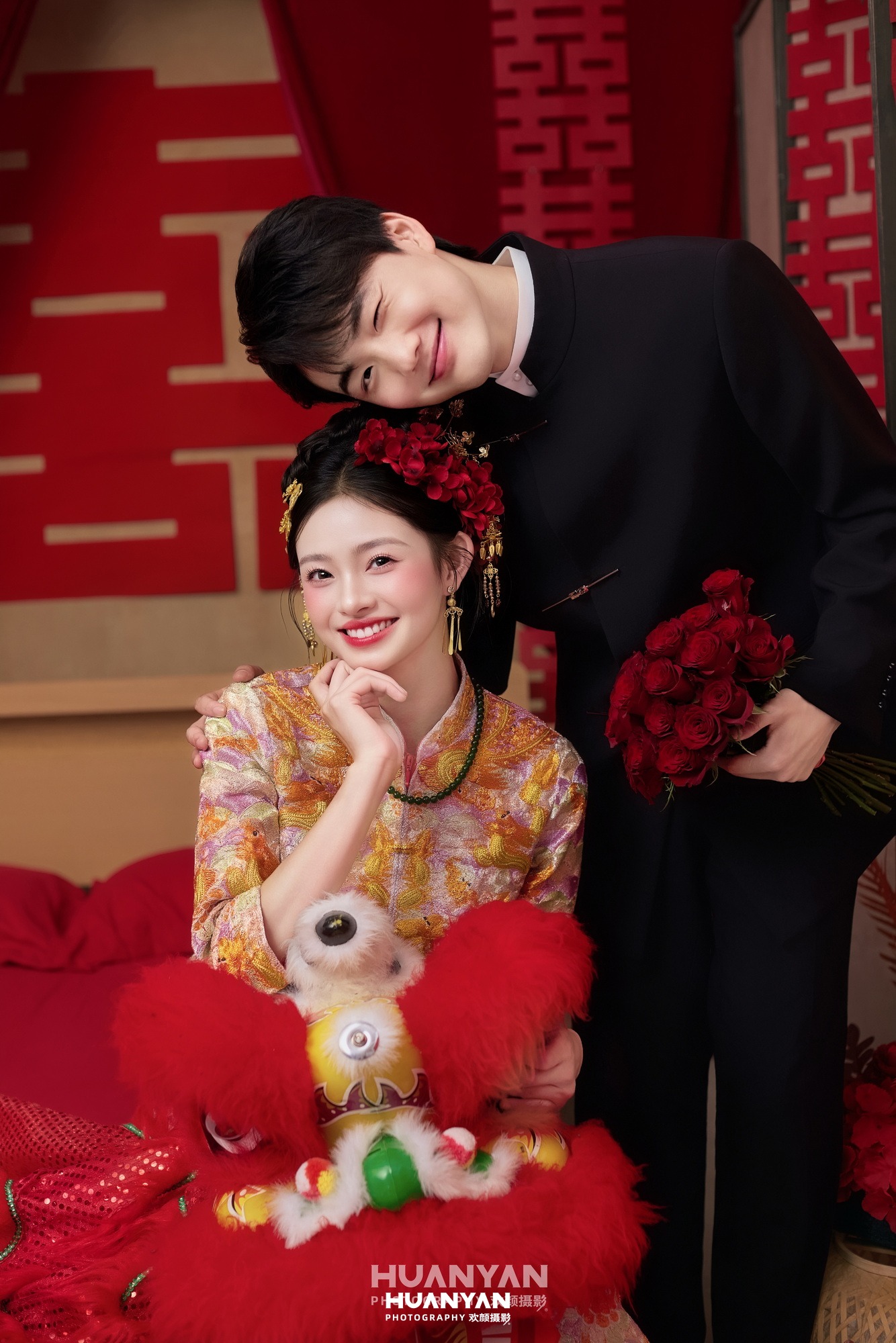 金缕龙凤客片第7张｜新中式婚纱照，摄于室内影棚
