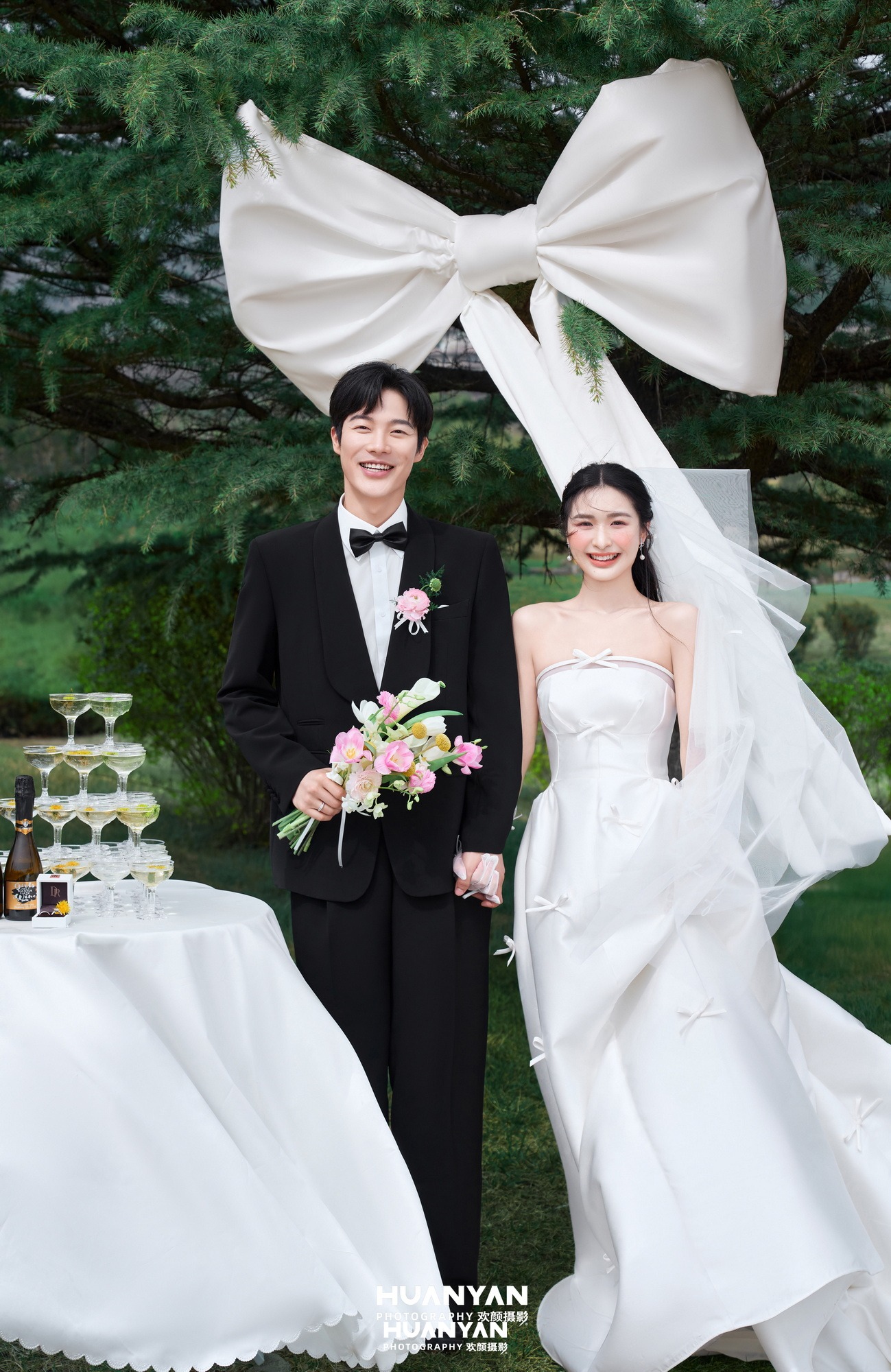 松间白结：清新自然婚纱照户外自然实拍